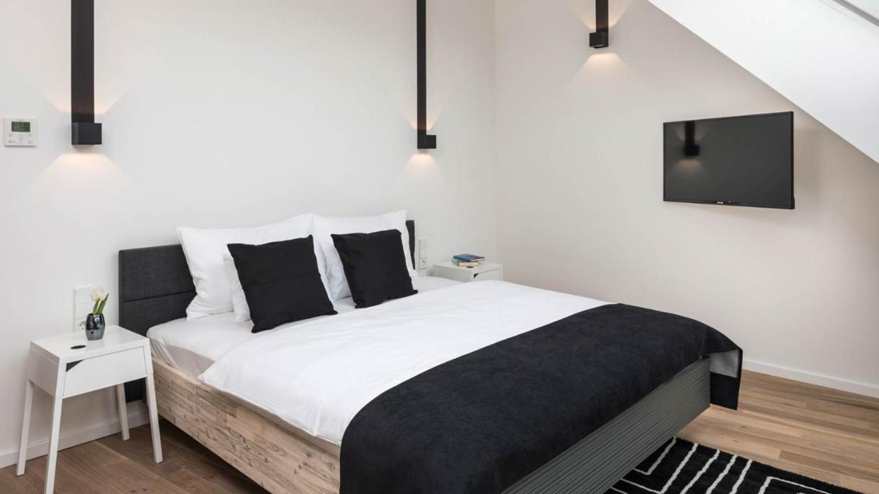 Blackhome Graz I Contactless Check-In ภายนอก รูปภาพ